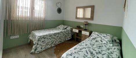 Appartement, 2 chambres, accessible aux personnes à mobilité réduite, balcon