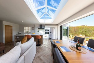 3 habitaciones y acceso a internet