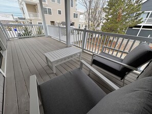 Terrace/patio - Beautifully Renovated 4br Home on Avalon - Stone Harbor Border - Pet Friendly (Avalon)