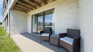 Signature Condo, 1 Bedroom, Patio, Garden View | Teres/patio