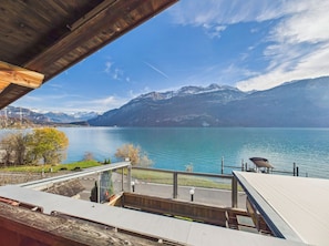 Superior Double Room with lake view, balcony Nr. 3 | Terraza o patio
