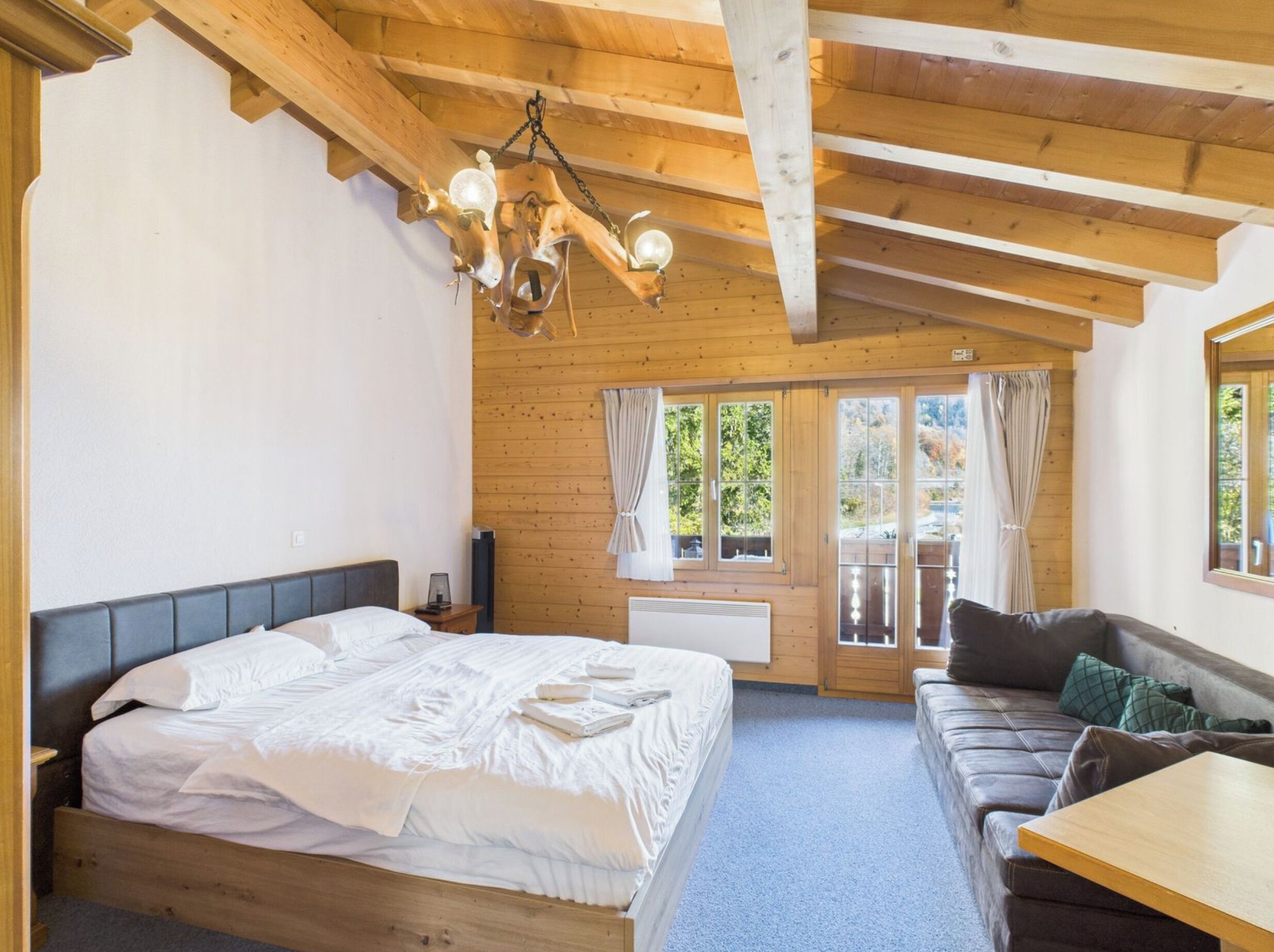 Superior Double Room with lake view, balcony Nr. 4