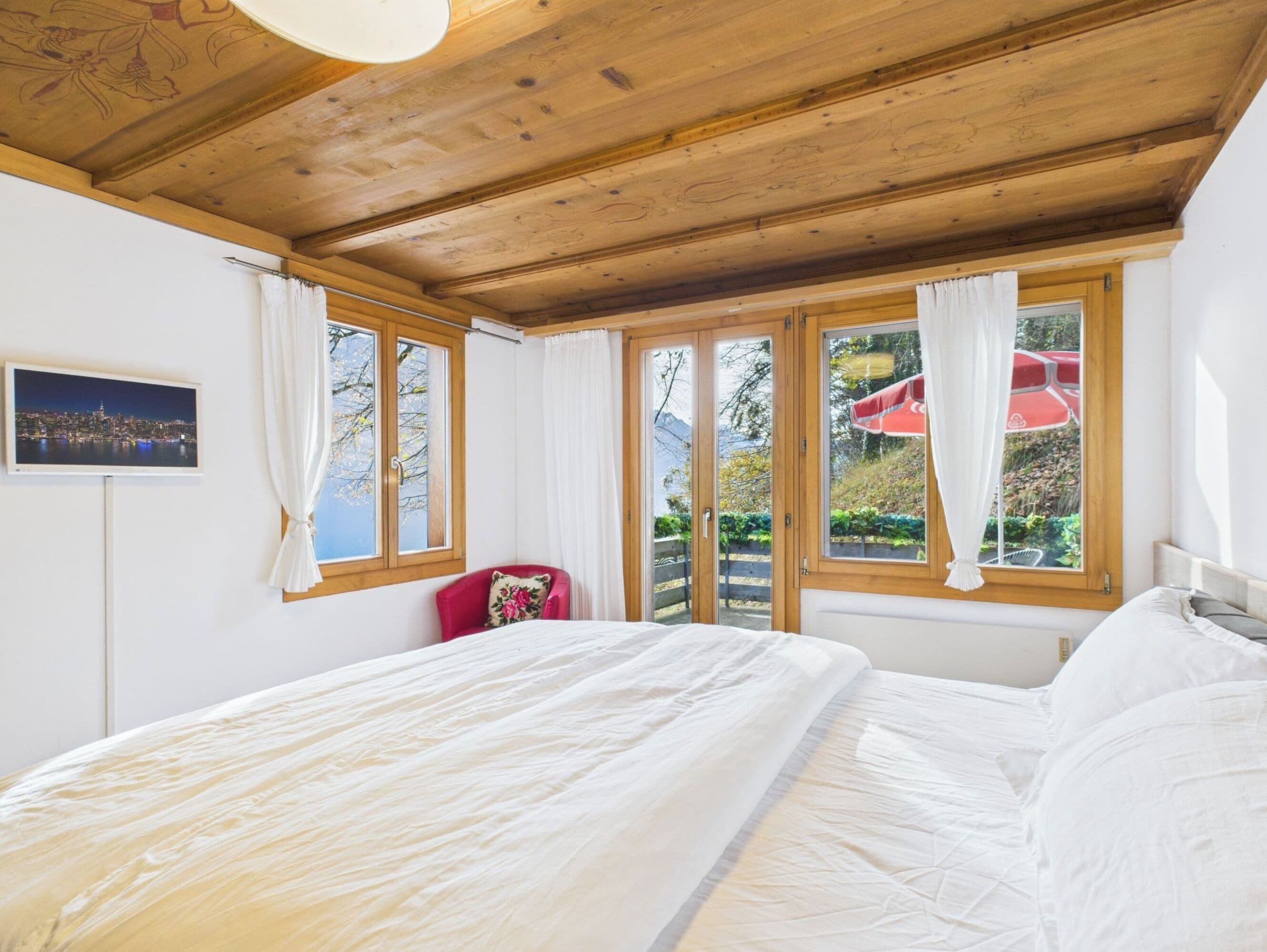 Superior Double Room with lake view, terrace Nr. 6