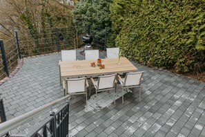 Outdoor dining - Vrbo Property (Hermfurth-Edersee)