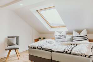 Room - Vrbo Property (Hermfurth-Edersee)