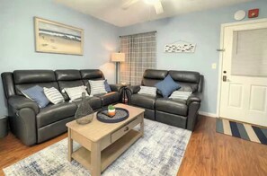 TV - "Dune Delight" At Sea Mystic (North Myrtle Beach)