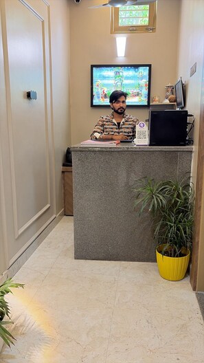 Lobby - Moon Stay Panipat (Panipat)