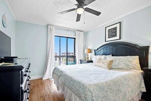 3 bedrooms, iron/ironing board, WiFi, bed sheets - "The Pearl of Tilghman" (North Myrtle Beach)