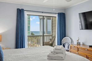 3 bedrooms, iron/ironing board, WiFi, bed sheets - "Soul Soother" at Tilghman (North Myrtle Beach)