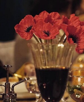 Maison, 4 chambres, balcon, vue jardin | Restauration