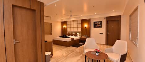 Deluxe Double Room | Interior