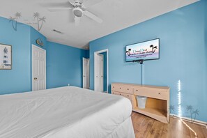 Room - Legacy Villa 1304 Just a short walk to the beach! (Gulfport)