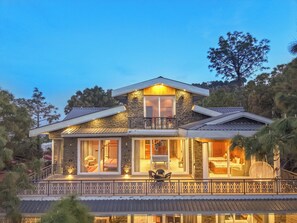 Exterior - ELIVAAS 4 BHK Kavya Villa With Lounge  (Kasauli)