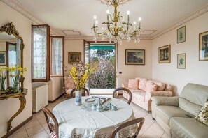 Familienhaus, Mehrere Schlafzimmer (Lenno Il Guscio) | Innenbereich