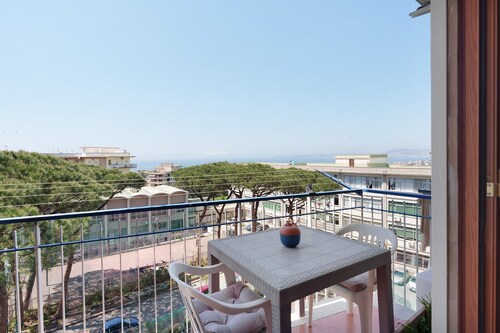 Appartement « Le Stelle Di Zia Pina » avec vue sur mer, Wi-Fi et climatisation