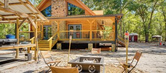 Fish & Float at Natural Springs! Log Cabin in Bell