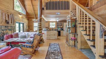 House (1 Bedroom) | Interior