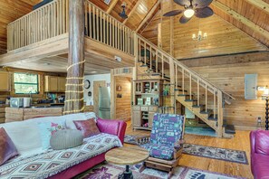 House (1 Bedroom) | Interior