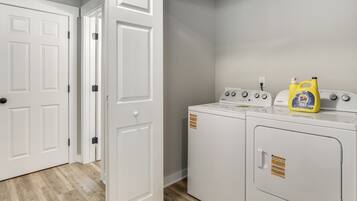 Hus (2 Bedrooms) | Innvendig