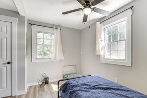 House (2 Bedrooms) | Interior - Peek-a-boo Water Views! Port Haywood Home w/ Yard (Port Haywood)