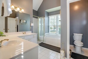 Interior - Private Yard & Pool Access! Family Home in Acworth (Acworth)