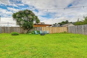 Interior - Near Ocean & Redwood National Park! Home w/ Yard (Crescent City)