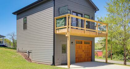 Walkable North Georgia Hideaway! Modern Suite