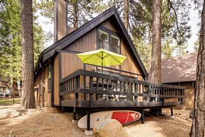 Interior - 2 Mi to Lake Tahoe! All-season Extended Getaway (Incline Village)