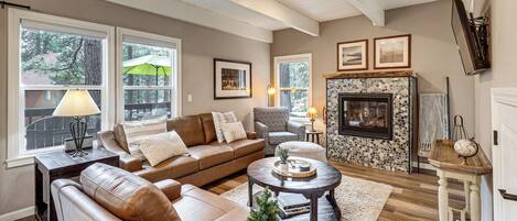 House (3 Bedrooms) | Front of property
