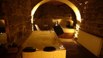 Chambre Double Luxe, salle de bains privée | Spa