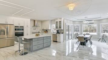 House (Multiple Bedrooms) | Interior