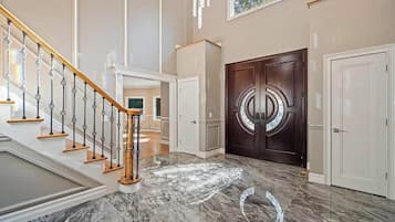 House (Multiple Bedrooms) | Interior