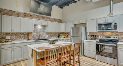 Explore Dtwn Burkburnett! Industrial Apt w/ Patio