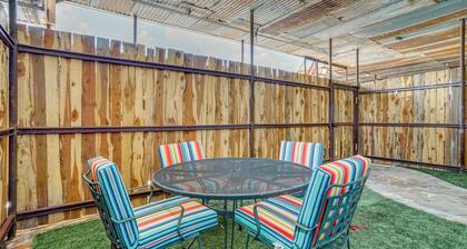 Explore Dtwn Burkburnett! Industrial Apt w/ Patio