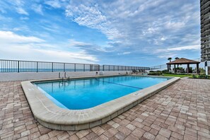 Apartment (1 Bedroom) | Interior - Pool Access! Oceanfront Daytona Beach Shores Gem (Daytona Beach Shores)