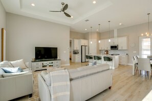 House (3 Bedrooms) | Interior - 3 Mi to Manasota Beach! Sleek Home w/ Lanai (Venice)