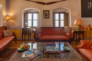 Interior - Elegant town house 20 meters from sea, shops, restaurants in Agia Marina (Agia Marina)