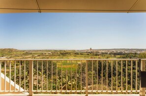 Property grounds - Romantic Gozo Escape | Private Pool, Terrace & BBQ (Xagħra)