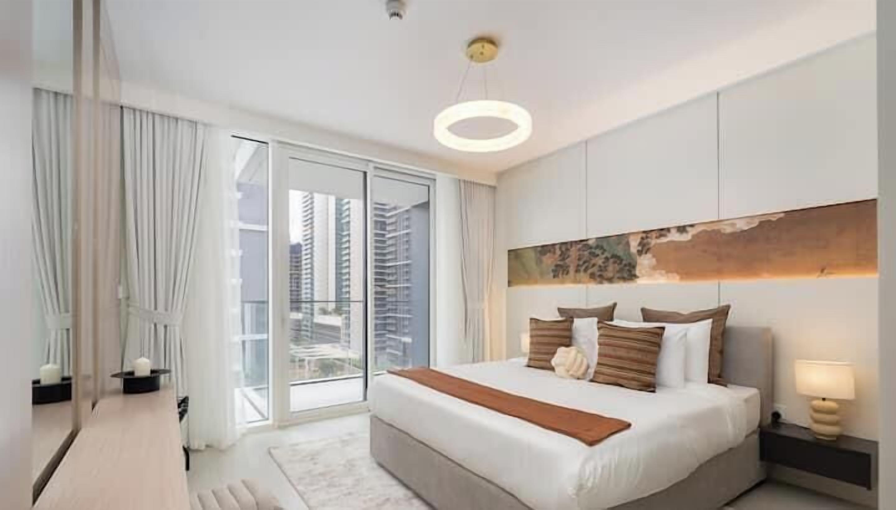 Egyptian cotton sheets, premium bedding, in-room safe, blackout curtains
