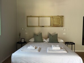 5 camere, Wi-Fi, lenzuola