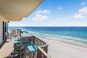 Property grounds - Wrap around Views! Newly Remodeled 9th Floor 3BR 3BA Commodore *BEACH CHAIRS! (Panama City Beach)