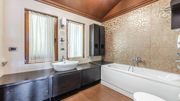 3 bedrooms