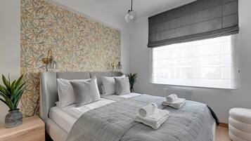 Apartment | Iron/ironing board, free WiFi