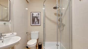 Apartment | Bathroom