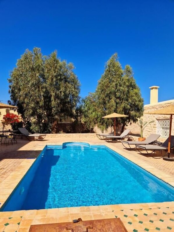 10 piscinas techadas