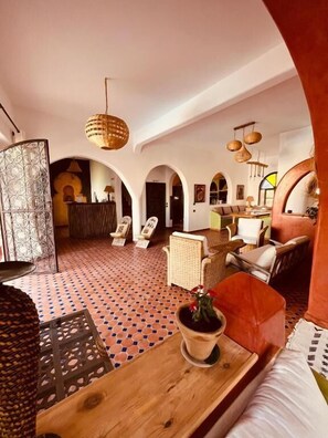 Comfort Twin Room, Balcony, Garden View | Interior - Villa Nouran (Ghazoua)