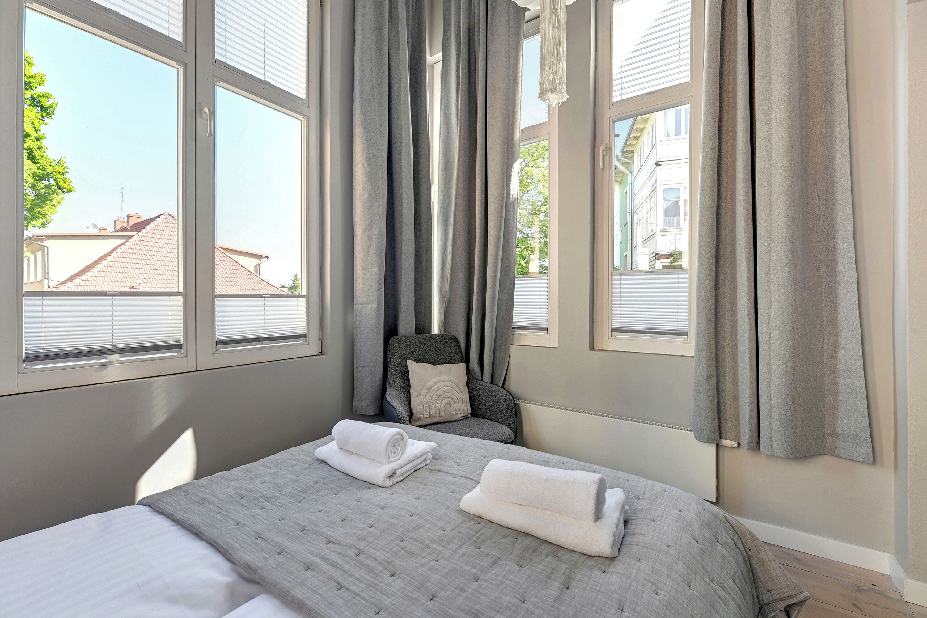 Deluxe-Apartment, Kochnische, Blick auf den Innenhof