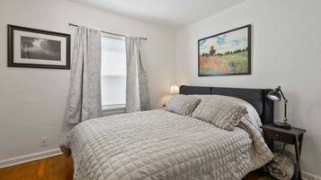 House, 2 Bedrooms | 2 bedrooms, free WiFi