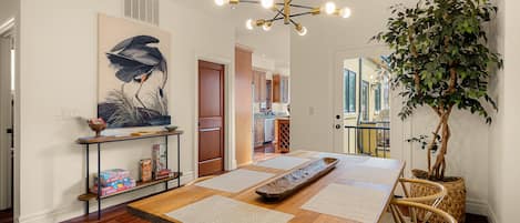 Casa, 3 habitaciones | Restaurantes