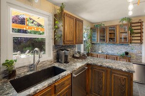 Hus - 3 sovrum | Eget kök